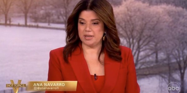 开云娱乐中心-中国炼油厂已被要求暂停石油出口？外交部回应