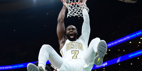 kaiyun-杰伦·布朗：裁判会特殊优待某些球队&amp;amp;某些球员 但篮球不该如此！