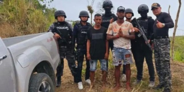 开云账号注册-厄瓜多尔球员躲床底逃劫，妻女被绑架后获救