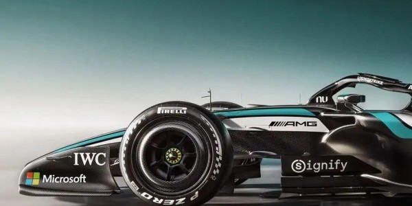 开云官网入口-梅赛德斯的新衣 W17赛车涂装发布