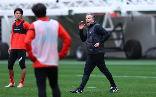 1677854108410060021.jpg 哈维尔_副本.jpg